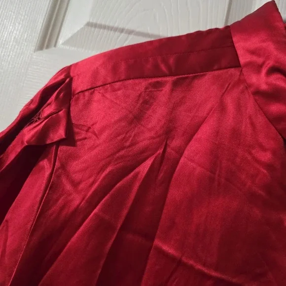 Vintage Pierre Cardin Pure Silk Blouse, Pleated Shoulders, Crochet Detail, EUC! - Picture 4 of 10